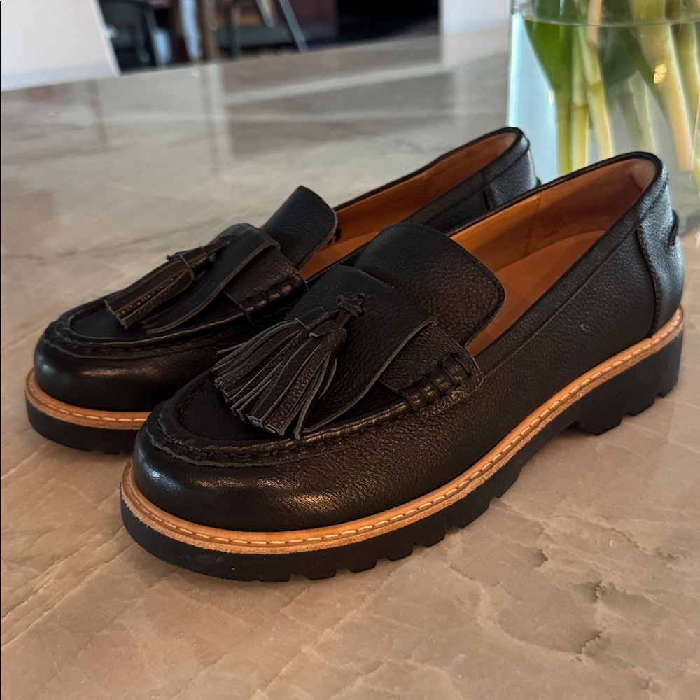 Black Tassel Leather Loafers